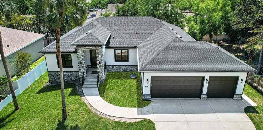 Casa en Safety Harbor, Florida 3 dormitorios, 244.7 m2 № 2227432
