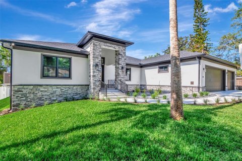 Casa en venta en Safety Harbor, Florida, 3 dormitorios, 244.7 m2 № 2227432 - foto 5
