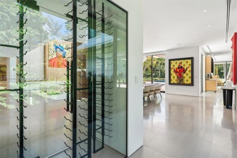 Casa en venta en Coral Gables, Florida, 7 dormitorios № 1982569 - foto 16