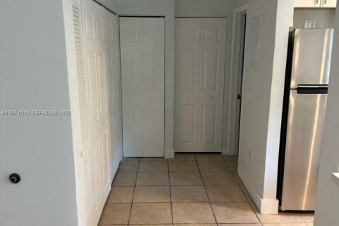 Copropriété à vendre à Miami Beach, Floride: 41.81 m2 № 2033694 - photo 5