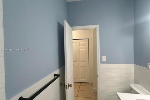 Copropriété à vendre à Miami Beach, Floride: 41.81 m2 № 2033694 - photo 13