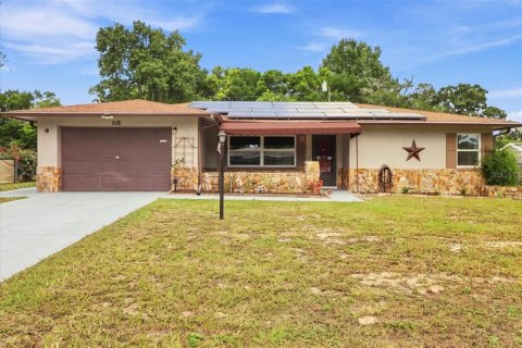 House in Beverly Hills, Florida 3 bedrooms, 116.31 sq.m. № 2317543