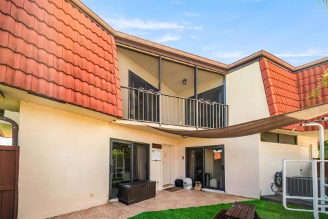 Touwnhouse à vendre à West Palm Beach, Floride: 2 chambres, 113.15 m2 № 2426213 - photo 8