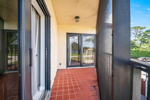 Touwnhouse à vendre à West Palm Beach, Floride: 2 chambres, 113.15 m2 № 2426213 - photo 29