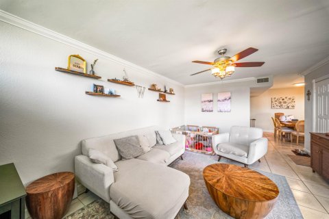 Touwnhouse à vendre à West Palm Beach, Floride: 2 chambres, 113.15 m2 № 2426213 - photo 10