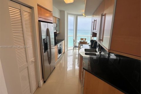 Condominio en alquiler en Miami Beach, Florida, 3 dormitorios, 163.6 m2 № 2170253 - foto 5