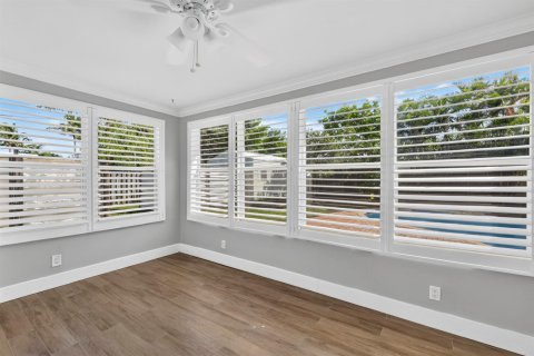 Villa ou maison à louer à Deerfield Beach, Floride: 4 chambres, 148.64 m2 № 2411962 - photo 15