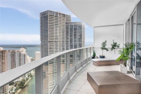 Condominio en venta en Miami, Florida, 2 dormitorios, 142.98 m2 № 1978396 - foto 9