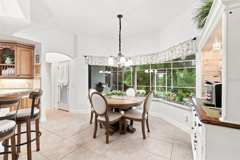 House in Arcadia, Florida 3 bedrooms, 206.99 sq.m. № 2341563 - photo 12