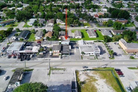 Commercial property in Hollywood, Florida № 1950720 - photo 26