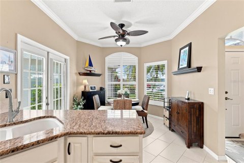 Villa ou maison à vendre à Sarasota, Floride: 2 chambres, 156.91 m2 № 2349598 - photo 10