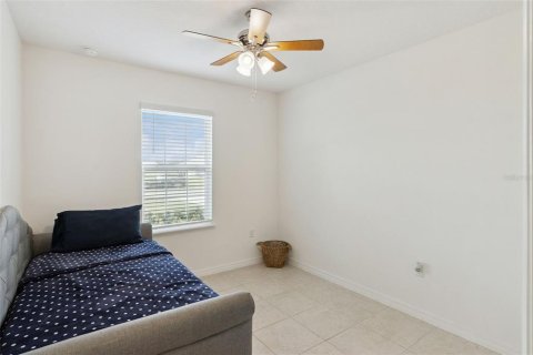 Villa ou maison à vendre à Poinciana, Floride: 4 chambres, 174.1 m2 № 2408772 - photo 16