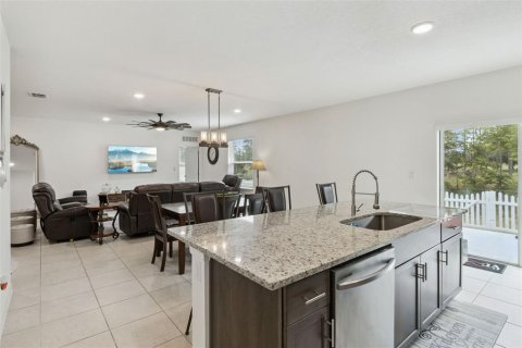 Villa ou maison à vendre à Poinciana, Floride: 4 chambres, 174.1 m2 № 2408772 - photo 8