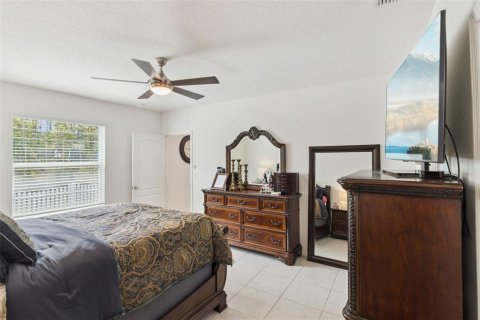 Villa ou maison à vendre à Poinciana, Floride: 4 chambres, 174.1 m2 № 2408772 - photo 9