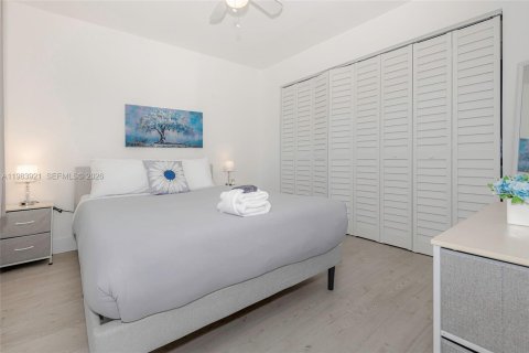 Купить коммерческую недвижимость в Холливуд, Флорида 154.4м2, № 2049496 - фото 12