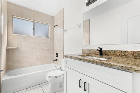 Villa ou maison à vendre à Fort Myers, Floride: 3 chambres, 135.27 m2 № 2207108 - photo 22