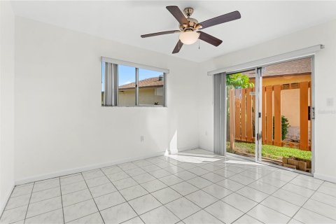 Villa ou maison à vendre à Fort Myers, Floride: 3 chambres, 135.27 m2 № 2207108 - photo 20