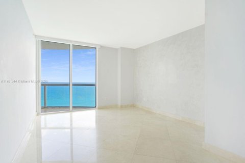 Condominio en venta en Miami Beach, Florida, 2 dormitorios, 129.32 m2 № 1748769 - foto 13