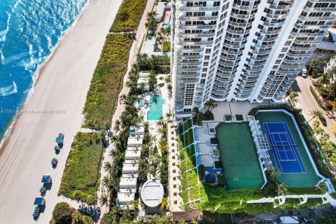 Condominio en venta en Miami Beach, Florida, 2 dormitorios, 129.32 m2 № 1748769 - foto 30