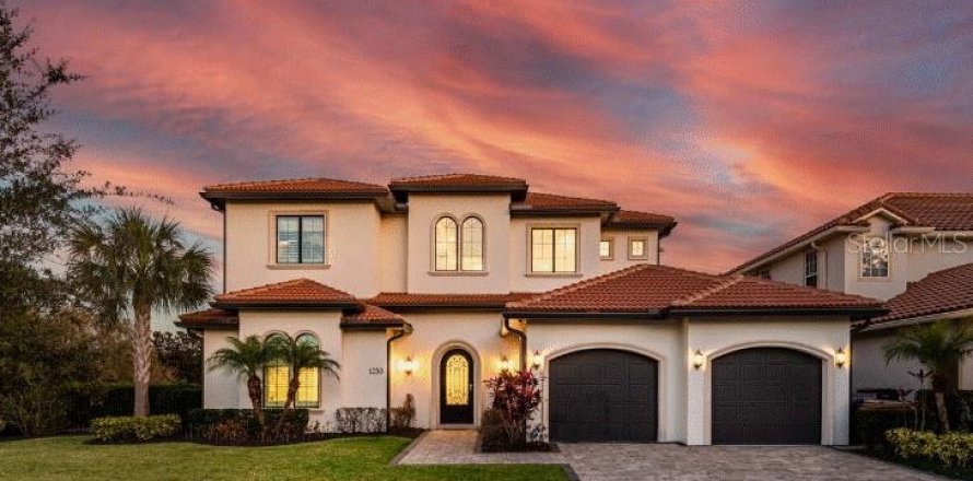 Villa ou maison à Four Corners, Floride 5 chambres, 363.62 m2 № 2134316