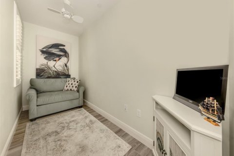 Condo in Venice, Florida, 2 bedrooms  № 1539259 - photo 4