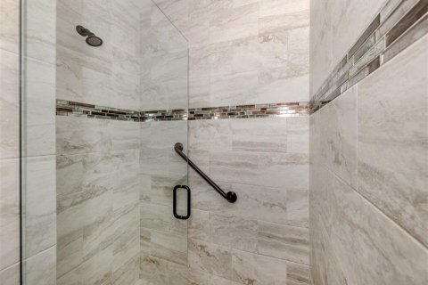 Condo in Venice, Florida, 2 bedrooms  № 1539259 - photo 6
