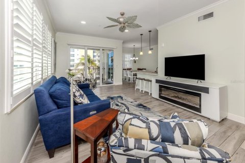 Condo in Venice, Florida, 2 bedrooms  № 1539259 - photo 15