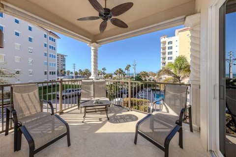 Condo in Venice, Florida, 2 bedrooms  № 1539259 - photo 9