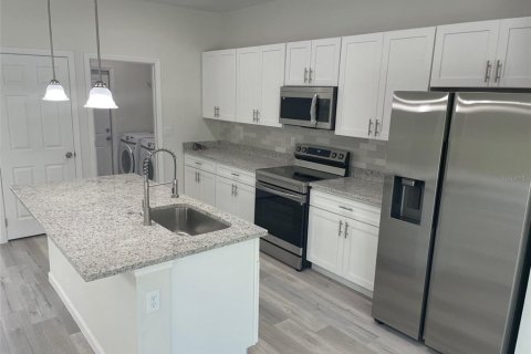 Casa en alquiler en Ocala, Florida, 4 dormitorios, 163.97 m2 № 1887129 - foto 4