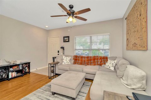 Touwnhouse à vendre à Oldsmar, Floride: 2 chambres, 103.12 m2 № 1791636 - photo 7