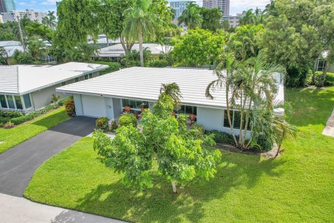 House in Lauderdale-by-the-Sea, Florida 2 bedrooms, 158.96 sq.m. № 2056138 - photo 28