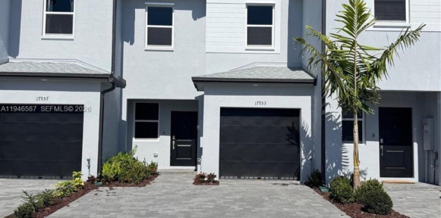 Townhouse in Miami, Florida 3 bedrooms № 2002820