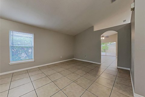 Villa ou maison à vendre à Oviedo, Floride: 4 chambres, 176.24 m2 № 2309962 - photo 3