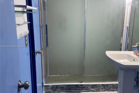 Copropriété à vendre à Lauderdale Lakes, Floride: 1 chambre, 65.5 m2 № 1978375 - photo 12