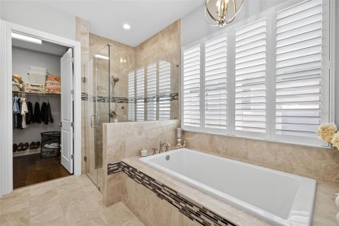 House in Tampa, Florida 4 bedrooms, 257.53 sq.m. № 1873878 - photo 18
