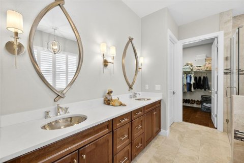 House in Tampa, Florida 4 bedrooms, 257.53 sq.m. № 1873878 - photo 16