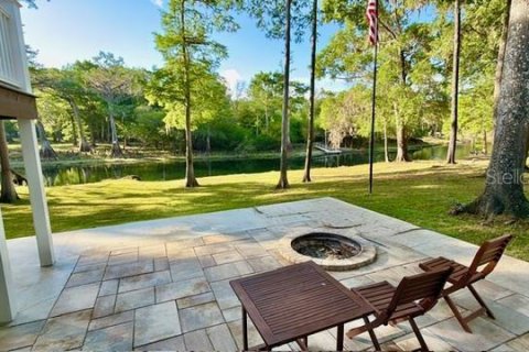 Villa ou maison à vendre à Branford, Floride: 3 chambres, 243.03 m2 № 2205038 - photo 11