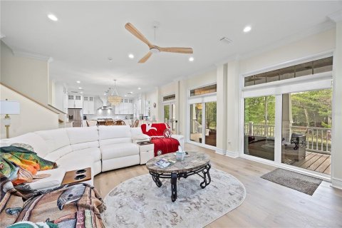 Villa ou maison à vendre à Branford, Floride: 3 chambres, 243.03 m2 № 2205038 - photo 17