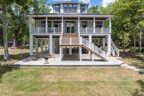 Villa ou maison à vendre à Branford, Floride: 3 chambres, 243.03 m2 № 2205038 - photo 3