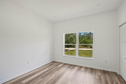House in Sebring, Florida 4 bedrooms, 180.04 sq.m. № 1908625 - photo 13