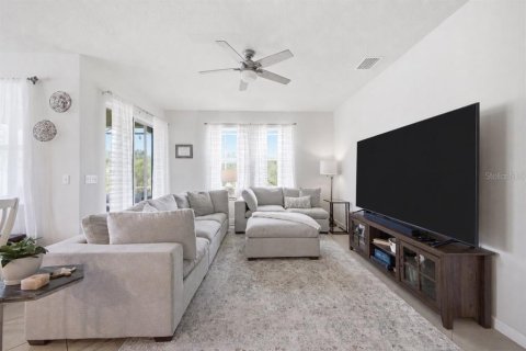 Villa ou maison à vendre à Parrish, Floride: 4 chambres, 187.85 m2 № 2151562 - photo 12