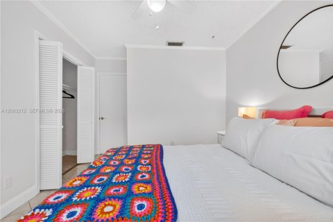 Villa ou maison à vendre à Boca Raton, Floride: 4 chambres, 175.77 m2 № 2365889 - photo 13