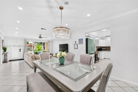 Villa ou maison à vendre à Boca Raton, Floride: 4 chambres, 175.77 m2 № 2365889 - photo 24