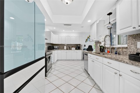 Villa ou maison à vendre à Boca Raton, Floride: 4 chambres, 175.77 m2 № 2365889 - photo 26