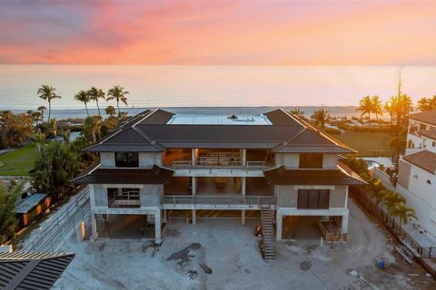House in Longboat Key, Florida 11 bedrooms, 1597.83 sq.m. № 2204464 - photo 5