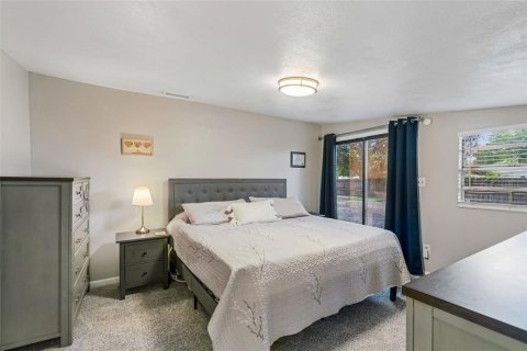 Casa en venta en Tampa, Florida, 4 dormitorios, 163.04 m2 № 2221884 - foto 16
