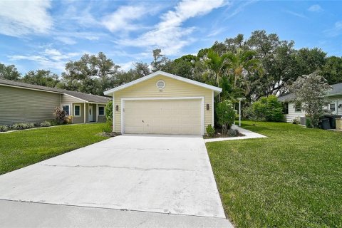 Villa ou maison à louer à Sarasota, Floride: 3 chambres, 106.74 m2 № 2401137 - photo 2