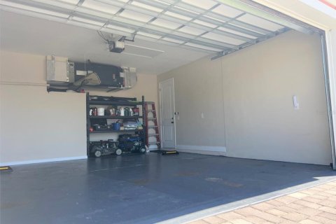 House in Apollo Beach, Florida 4 bedrooms, 198.72 sq.m. № 1869136 - photo 21