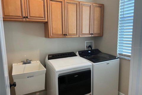 House in Apollo Beach, Florida 4 bedrooms, 198.72 sq.m. № 1869136 - photo 20