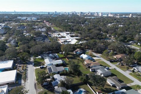 Casa en venta en Sarasota, Florida, 4 dormitorios, 221.66 m2 № 1531354 - foto 11